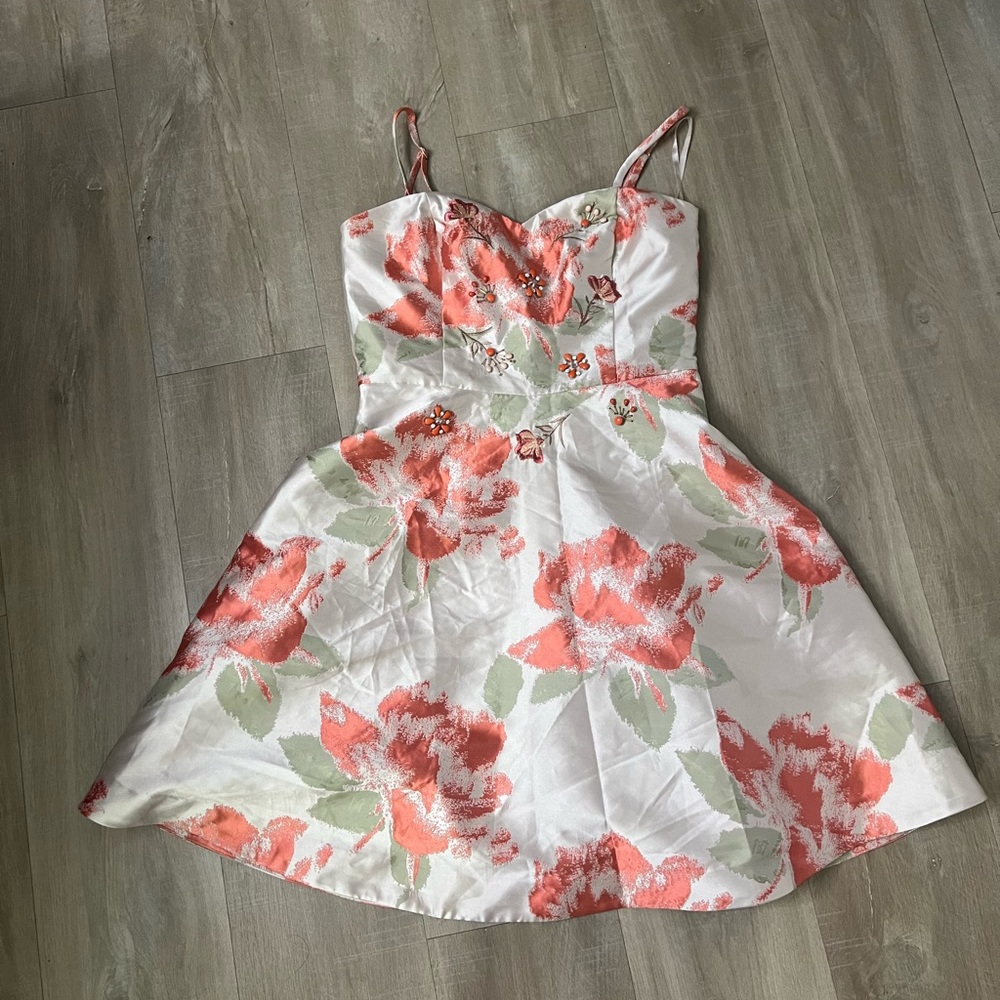 Wedding guest dress like new - RW and Co